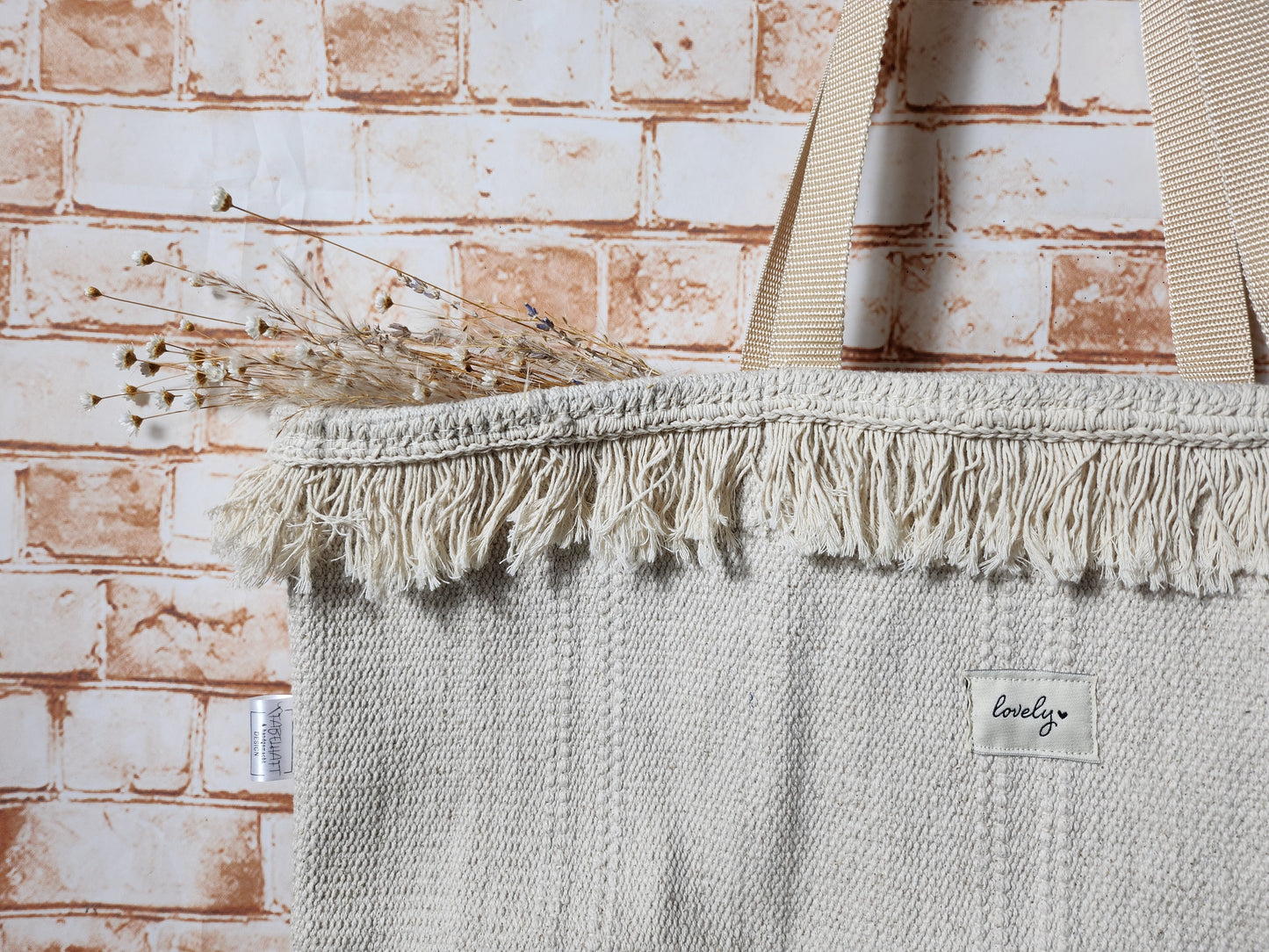 Shopper aus Upcycling Teppich "lovely"